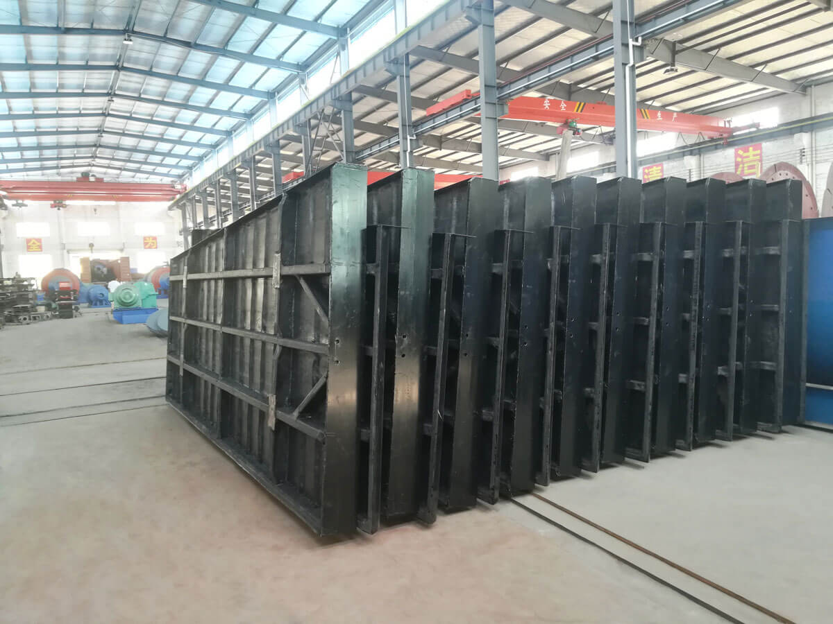 選礦搖床半成品